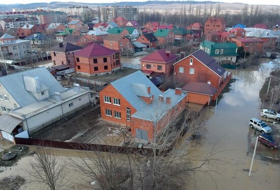 В Горячем Ключе из-за подтопления введен режим ЧС