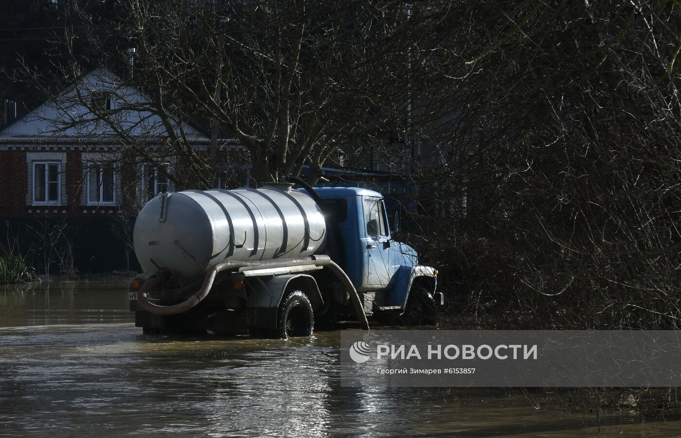 В Горячем Ключе из-за подтопления введен режим ЧС