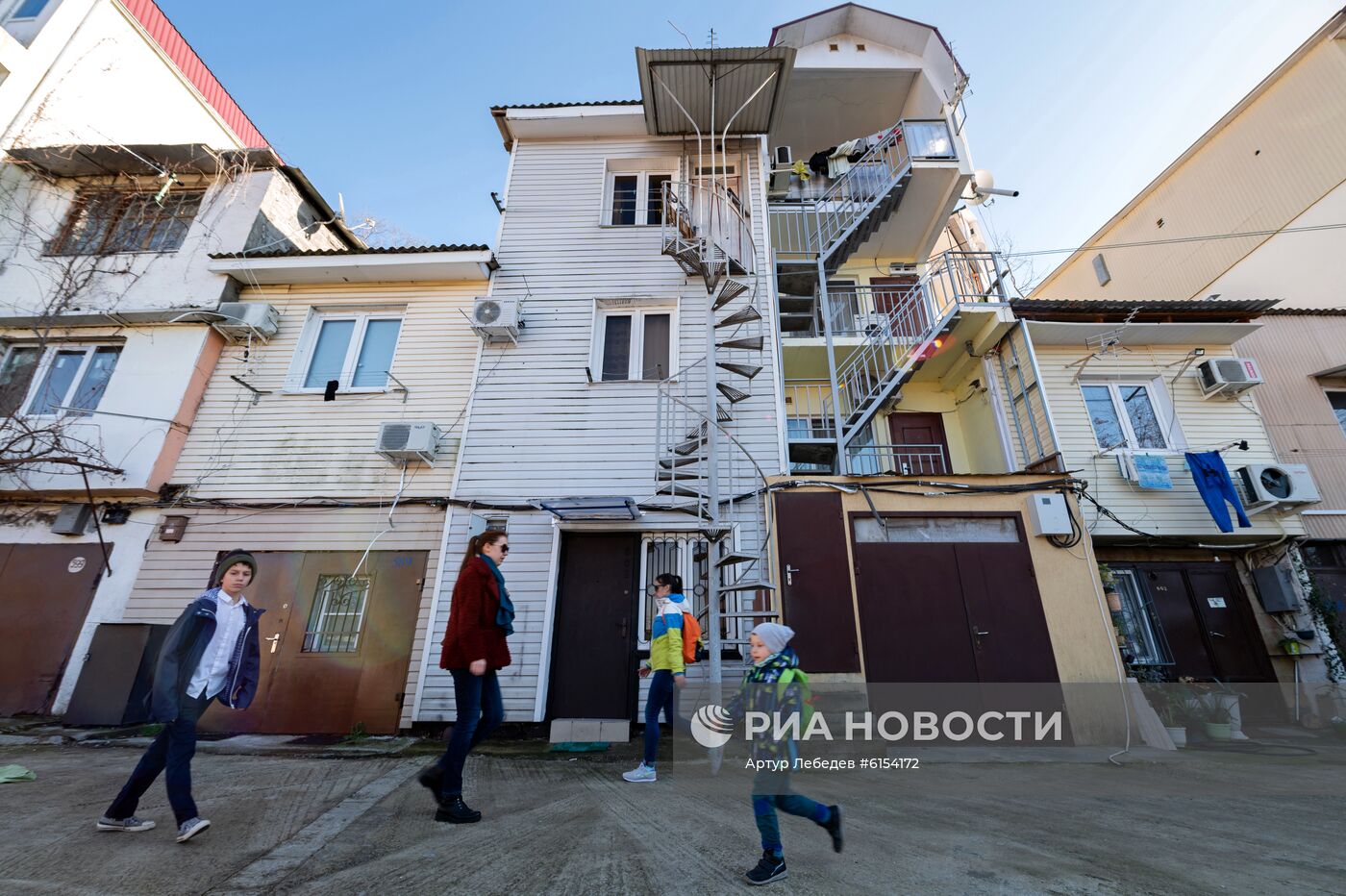 Жилые гаражи в Сочи 