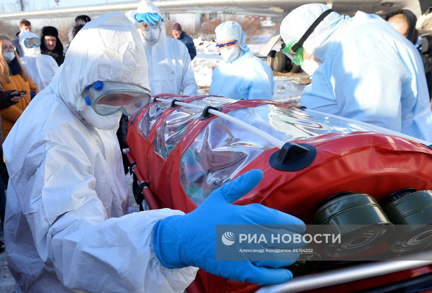 Учения по проведению медицинской эвакуации пациентов с симптомами коронавируса