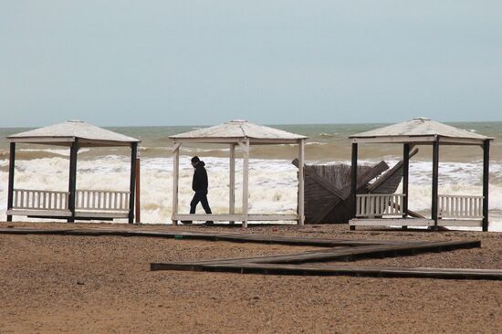 Шторм в Евпатории