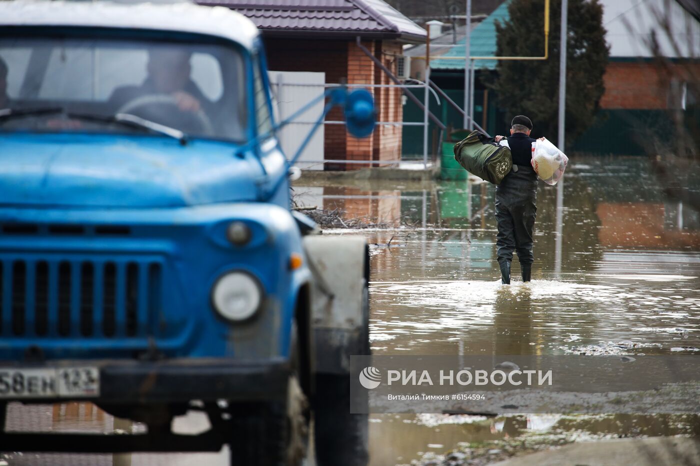 В Горячем Ключе из-за подтопления введен режим ЧС