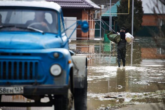 В Горячем Ключе из-за подтопления введен режим ЧС