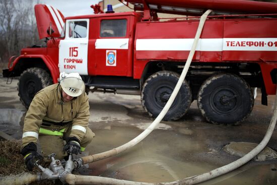 В Горячем Ключе из-за подтопления введен режим ЧС