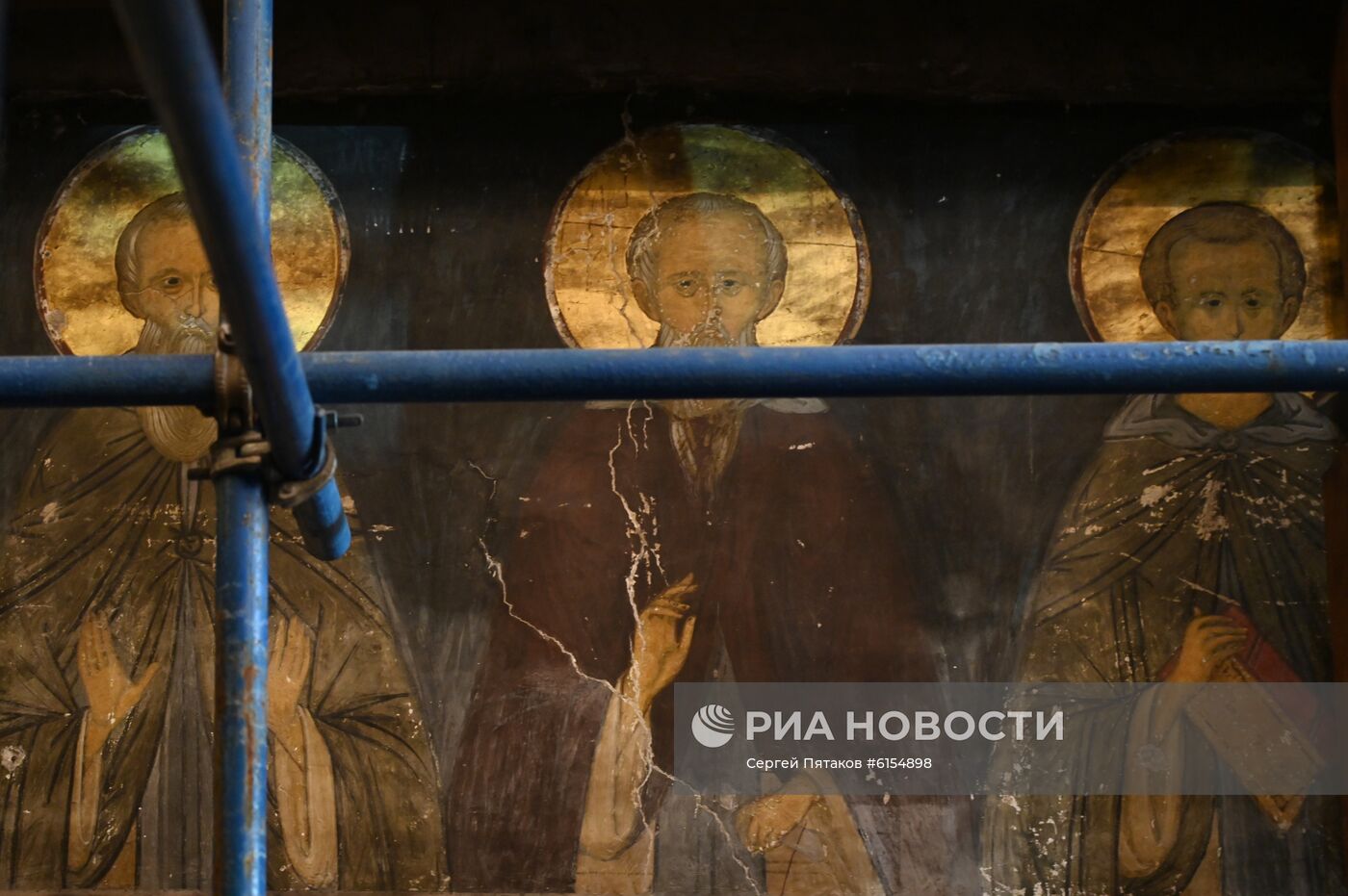 Реставрация Успенского собора Московского Кремля