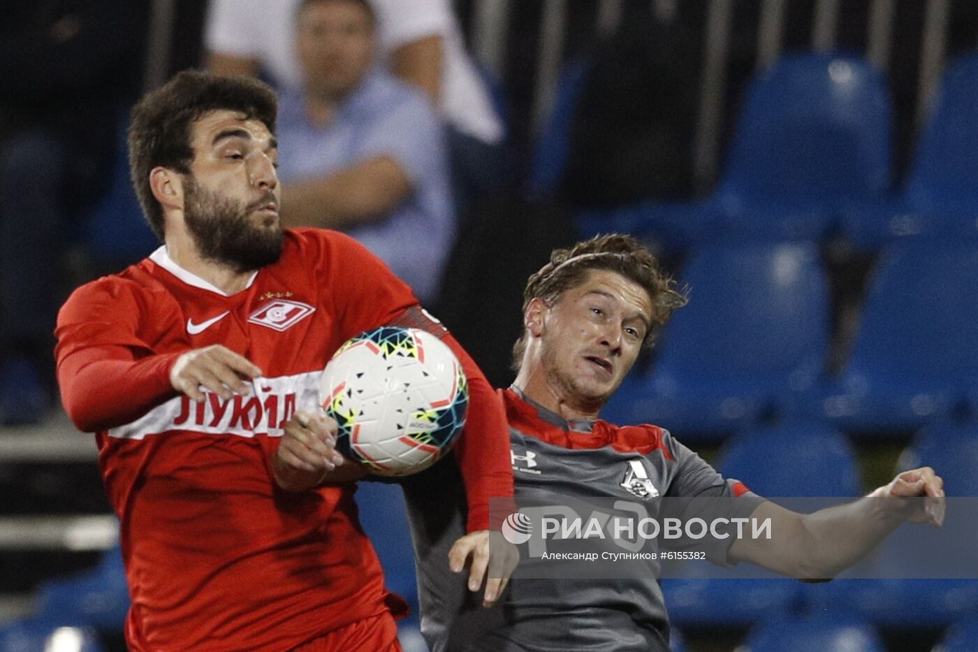 Футбол. Кубок Париматч Премьер. "Спартак" –  "Локомотив"