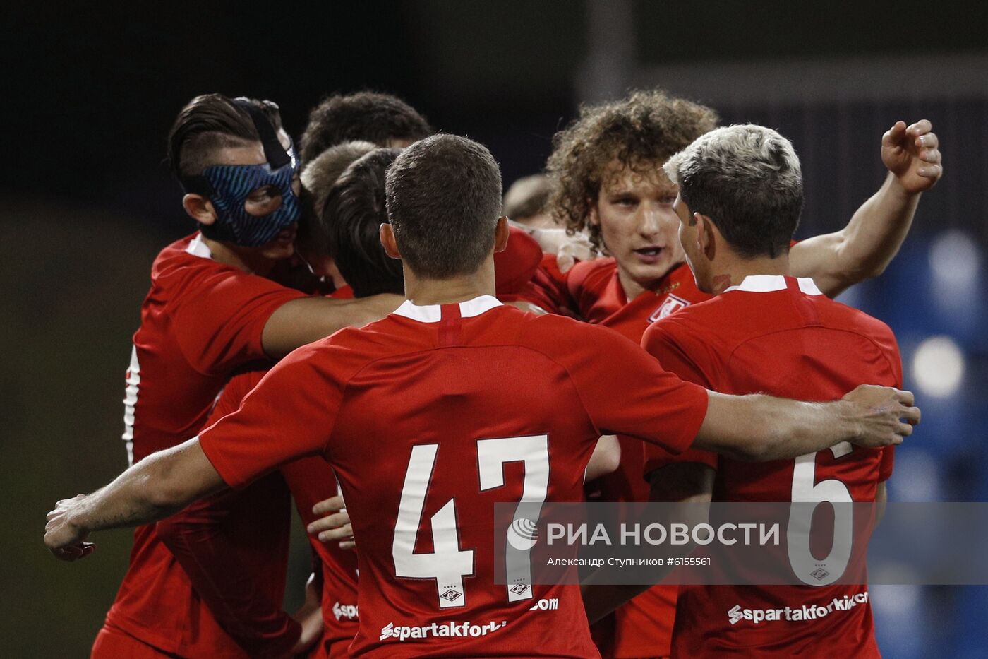 Футбол. Кубок Париматч Премьер. "Спартак" –  "Локомотив"