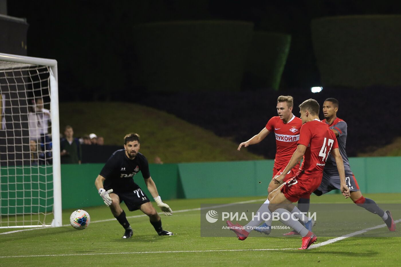 Футбол. Кубок Париматч Премьер. "Спартак" –  "Локомотив"