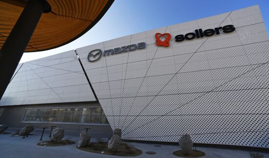 Завод по производству двигателей на предприятии "Мазда Соллерс"