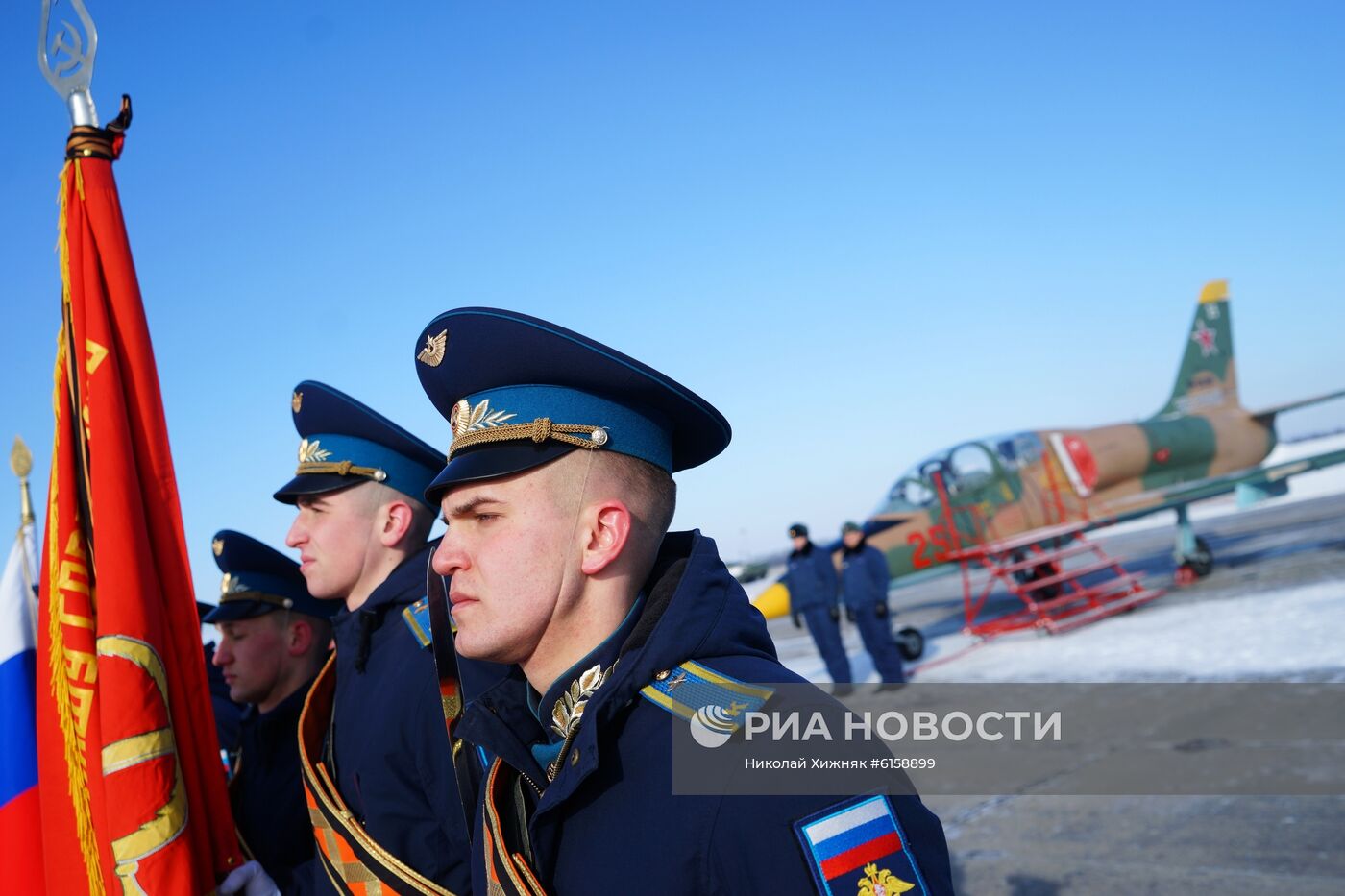 Акция "Военная служба по контракту в вооруженных силах РФ - твой выбор!"