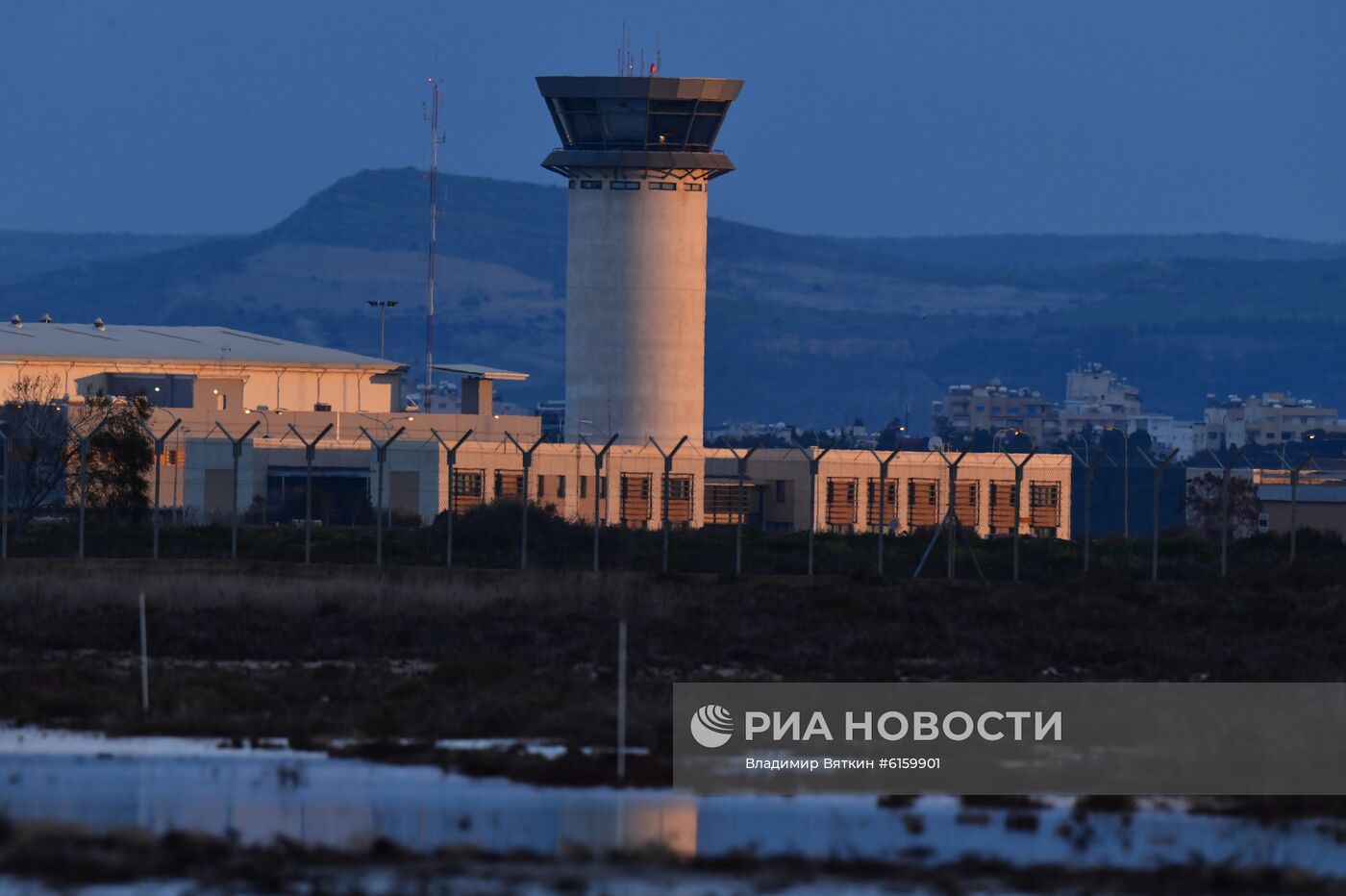 Аэропорт в Ларнаке