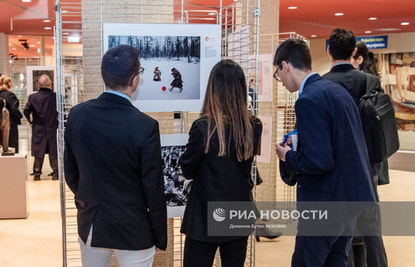 Выставка конкурса им. А. Стенина в Страсбурге