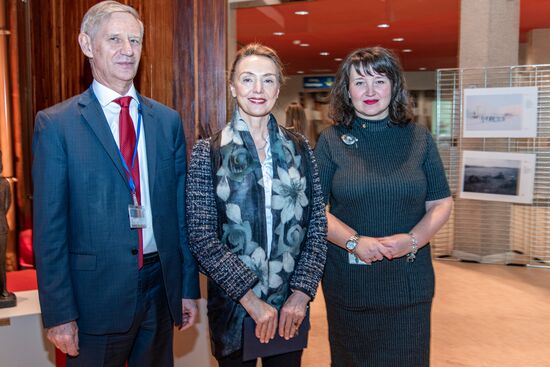 Выставка конкурса им. А. Стенина в Страсбурге