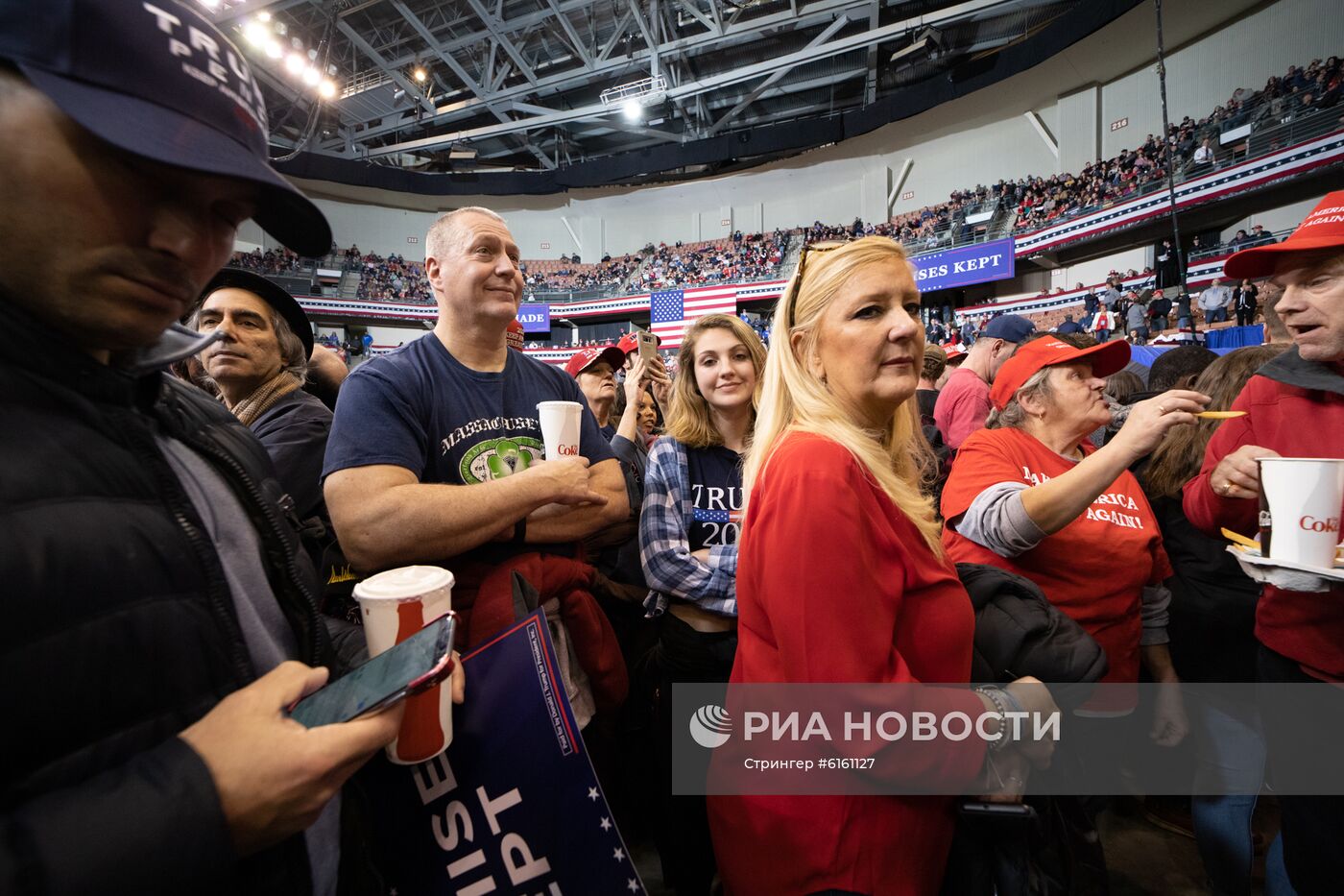 Предвыборный митинг президента США Д. Трампа в Нью-Гэмпшире