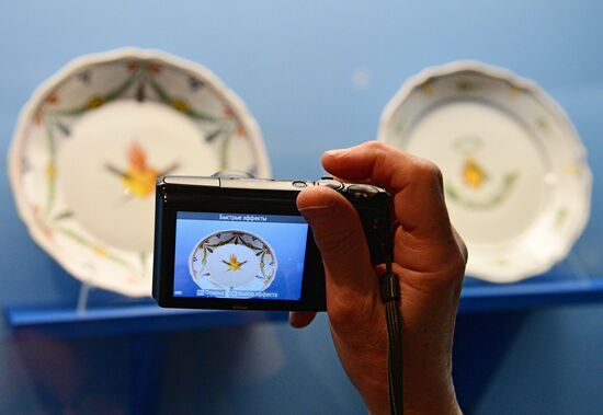 Выставка "Свобода. Равенство. Братство. Французский революционный фаянс конца XVIII века"