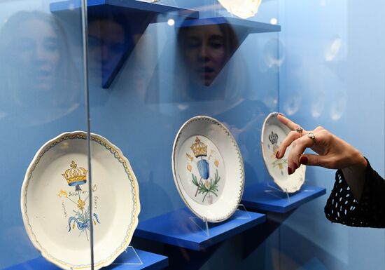 Выставка "Свобода. Равенство. Братство. Французский революционный фаянс конца XVIII века"