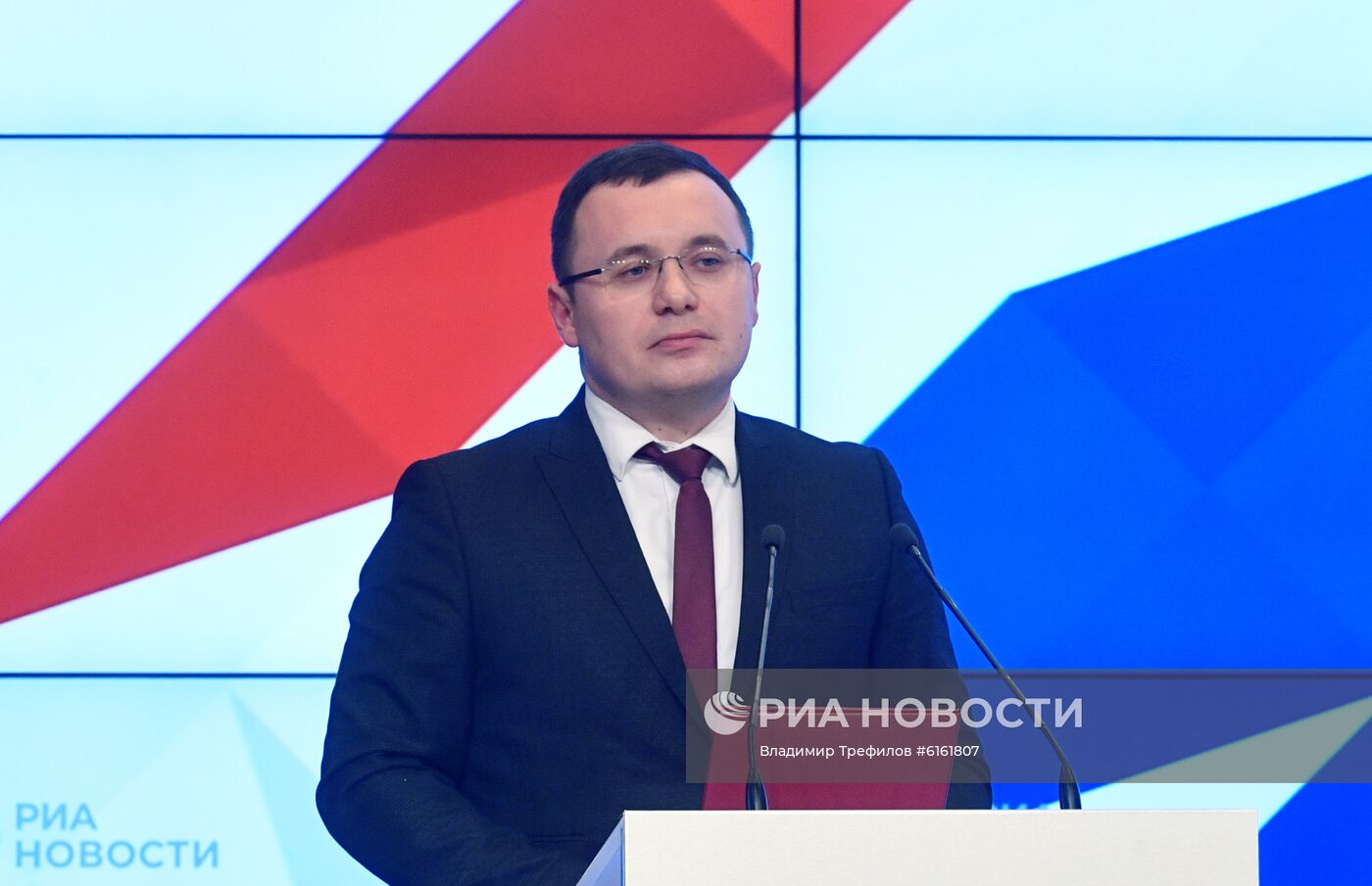 Открытие IX сессии Международной молодежной модели ООН Дипакадемии МИД России DAIMMUN-20