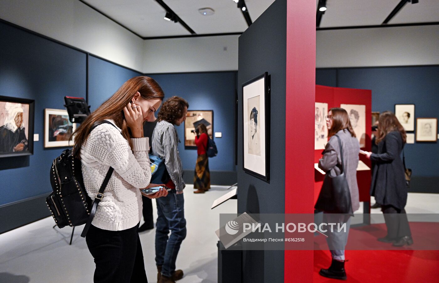 Выставка "Юрий Анненков. Революция за дверью" в музее русского импрессионизма