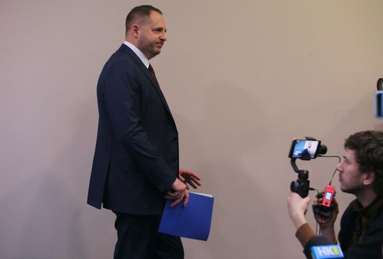 Брифинг нового главы офиса президента Украины А. Ермака