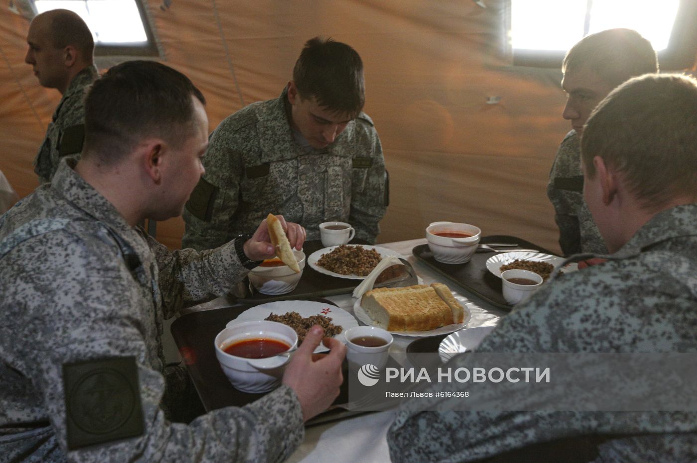 Арктическая военная полевая кухня