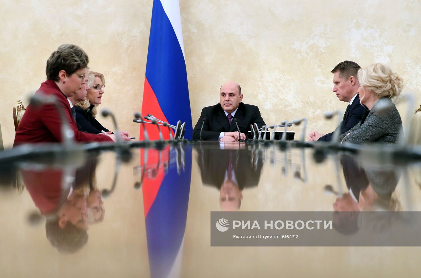 Премьер-министр РФ М. Мишустин провел совещание о совершенствовании онкологической медицинской помощи