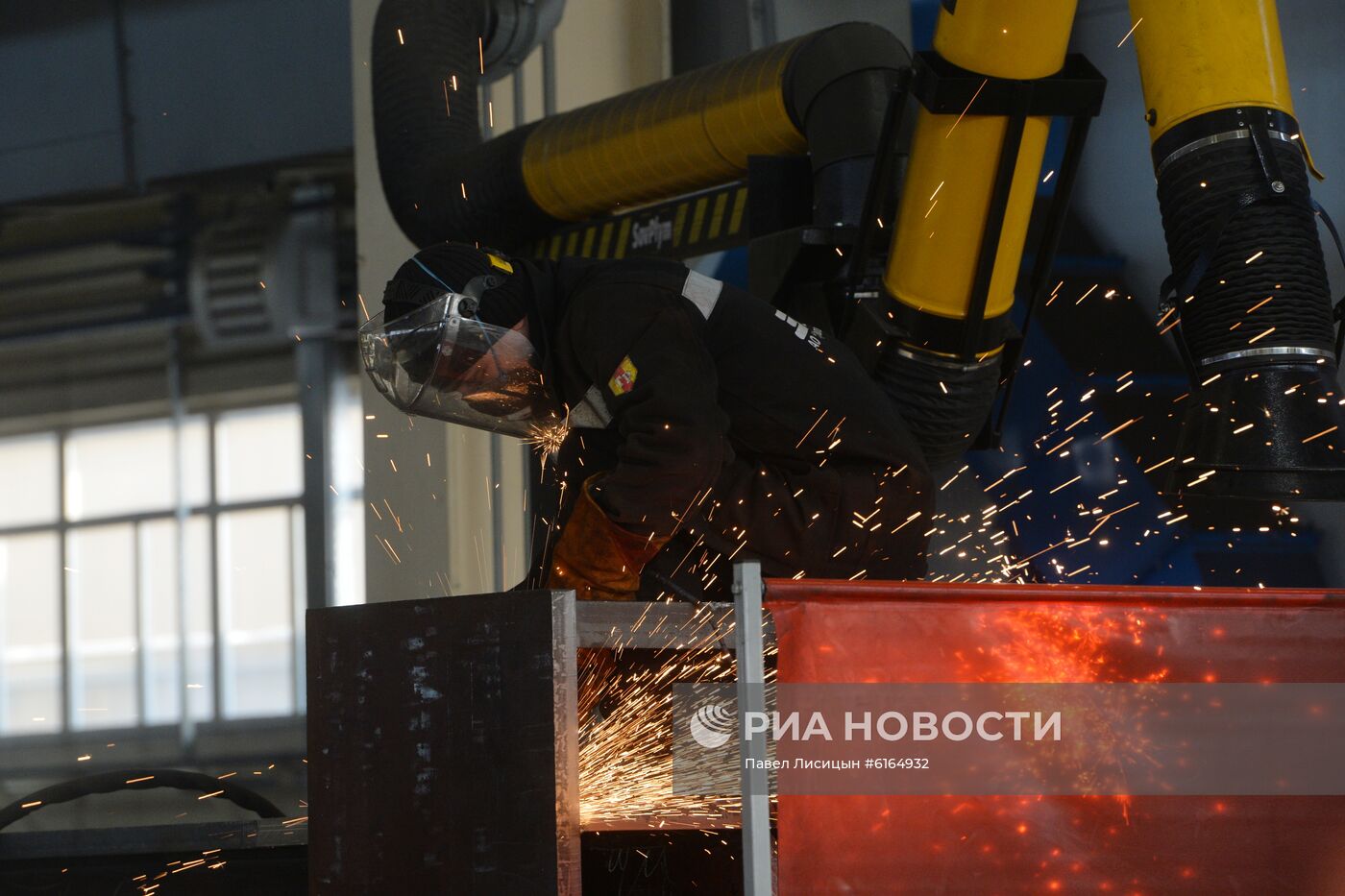 Производство стальных конструкций на предприятии "Уралэлектромедь" 