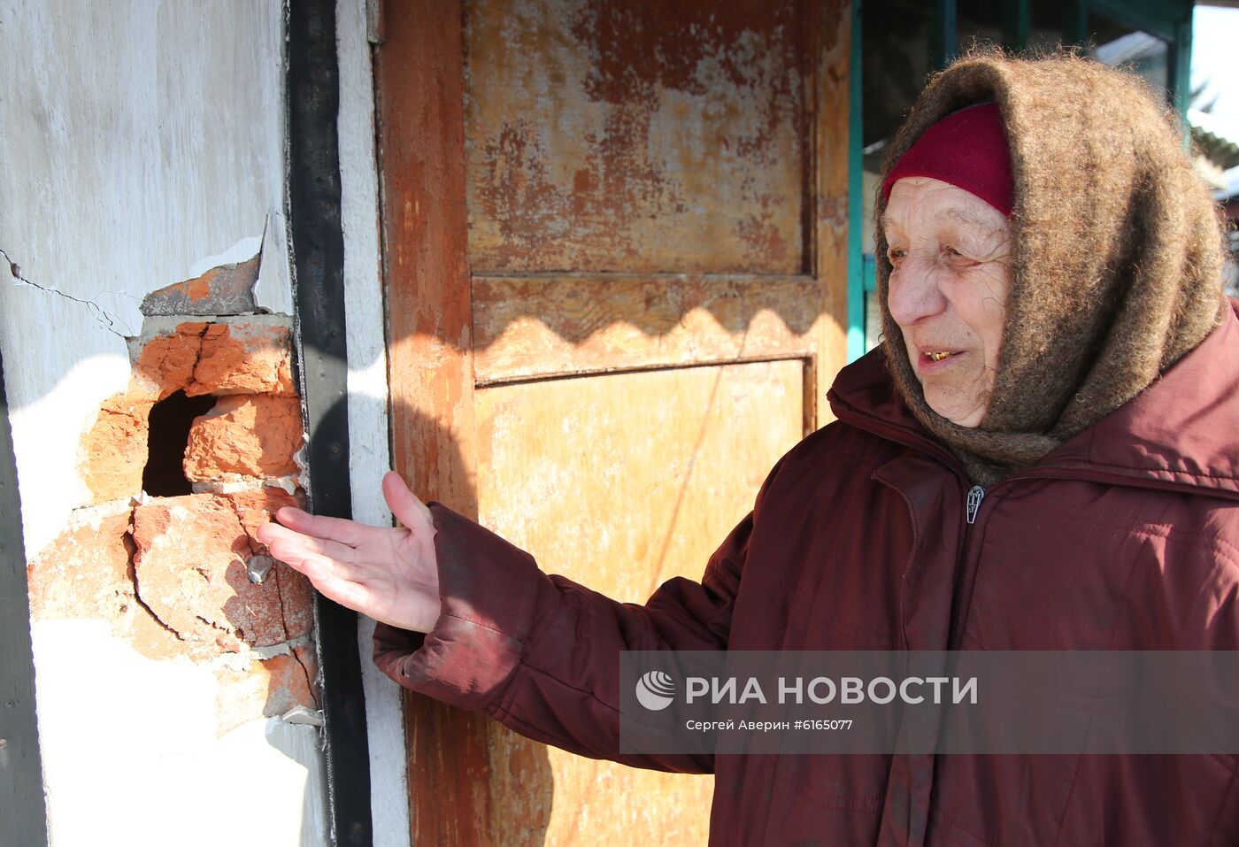 Последствия обстрела в Донецке