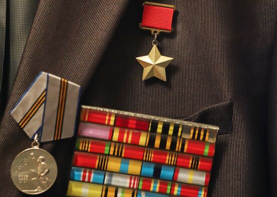 Ветеран Великой Отечественной войны В. Я. Ткачев 