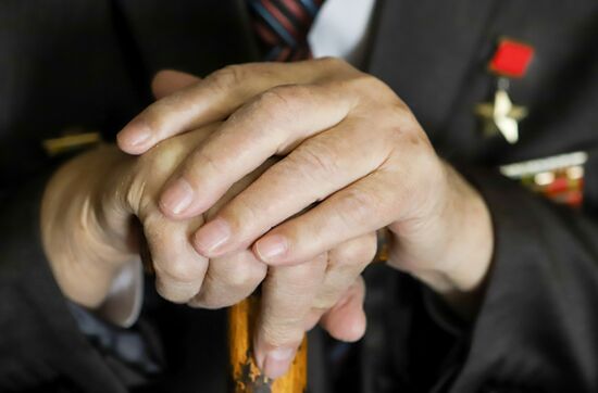 Ветеран Великой Отечественной войны В. Я. Ткачев 