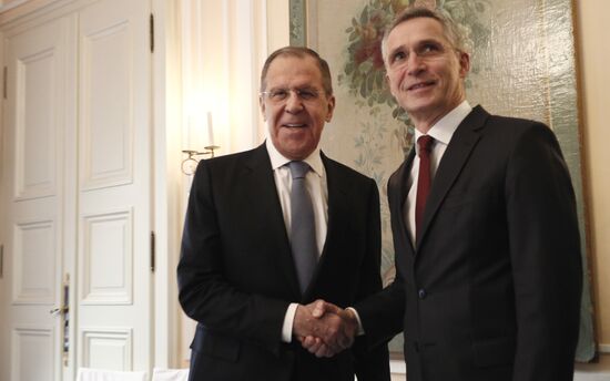 Визит главы МИД РФ С. Лаврова в Германию