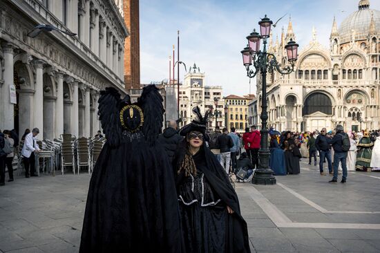 Венецианский карнавал-2020