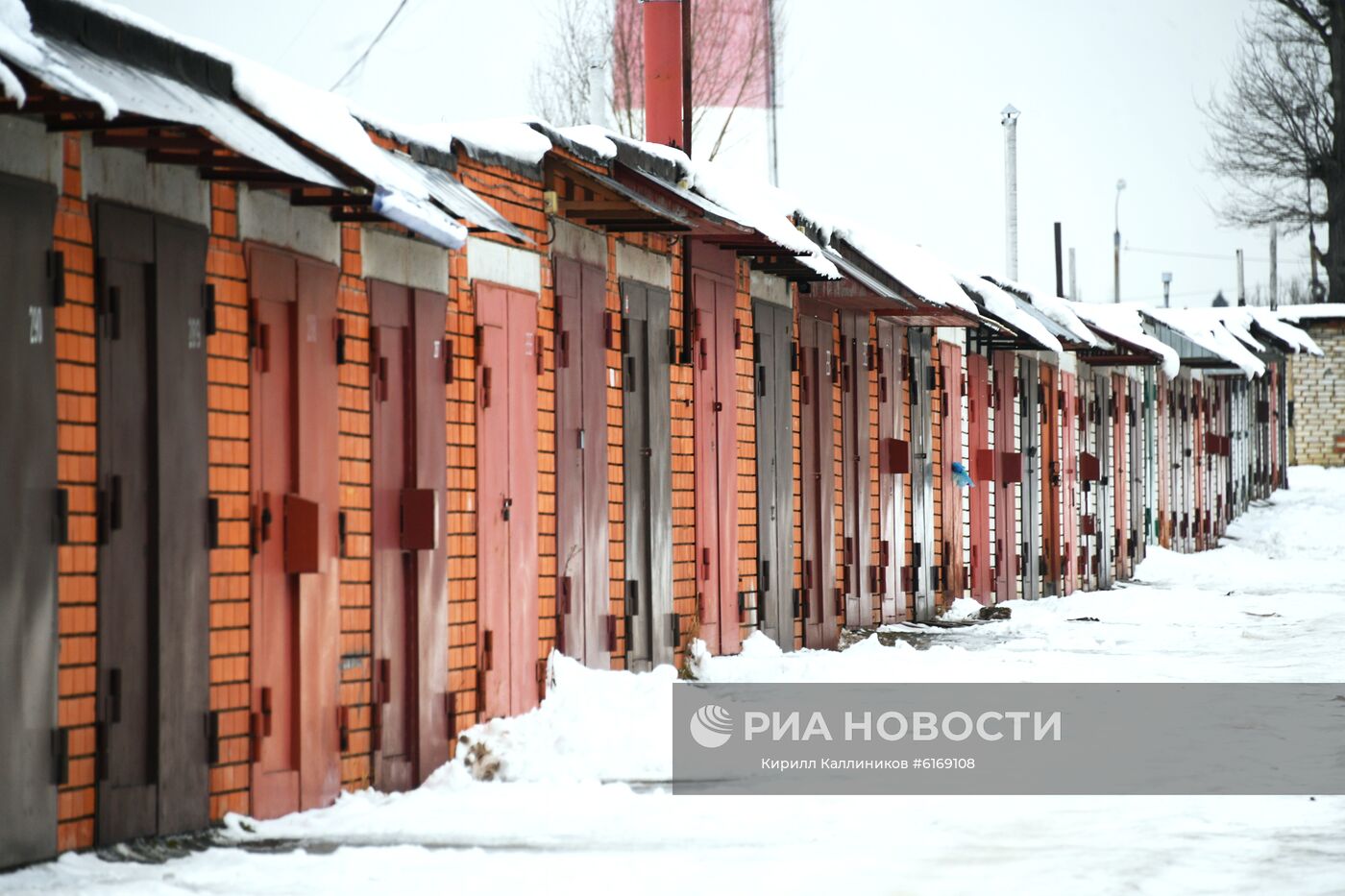 В России рассмотрят законопроект о "гаражной амнистии"