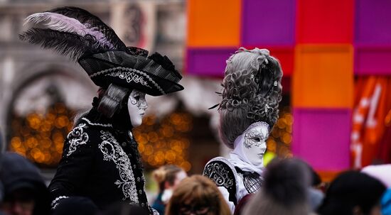 Венецианский карнавал-2020