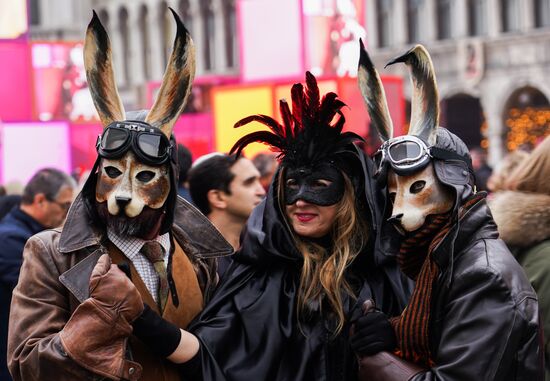 Венецианский карнавал-2020