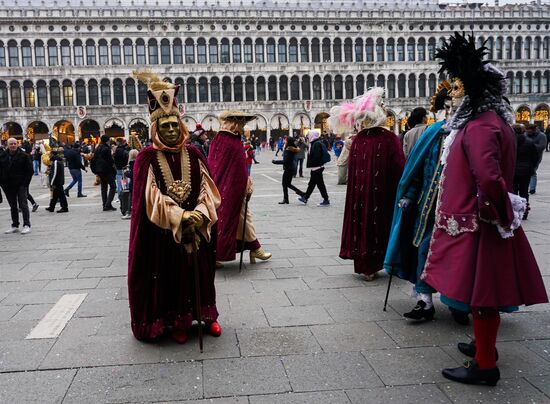 Венецианский карнавал-2020