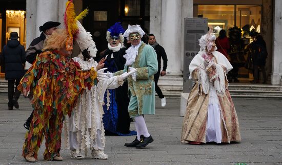 Венецианский карнавал-2020