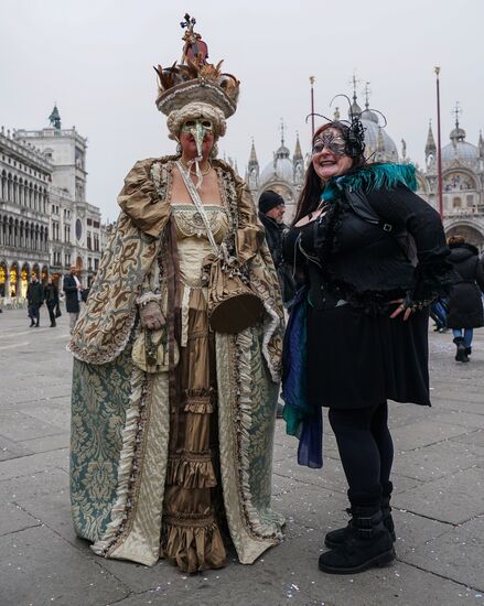 Венецианский карнавал-2020