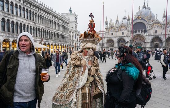 Венецианский карнавал-2020