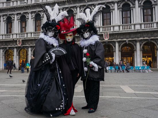 Венецианский карнавал-2020