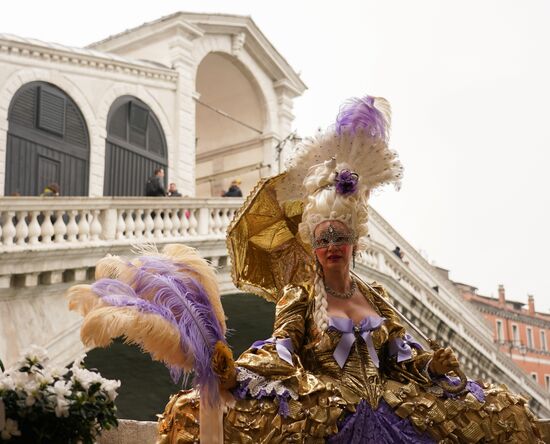 Венецианский карнавал-2020