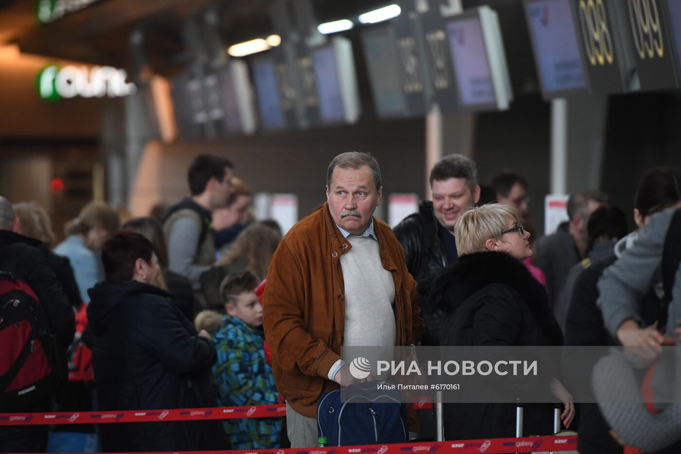 Работа транспортной полиции в аэропорту Внуково