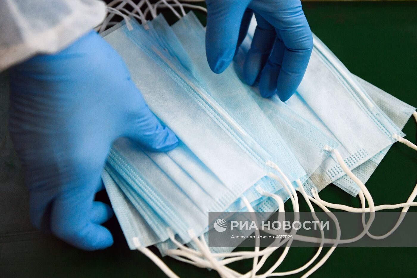 Запуск производства тканевых масок в Новосибирской области