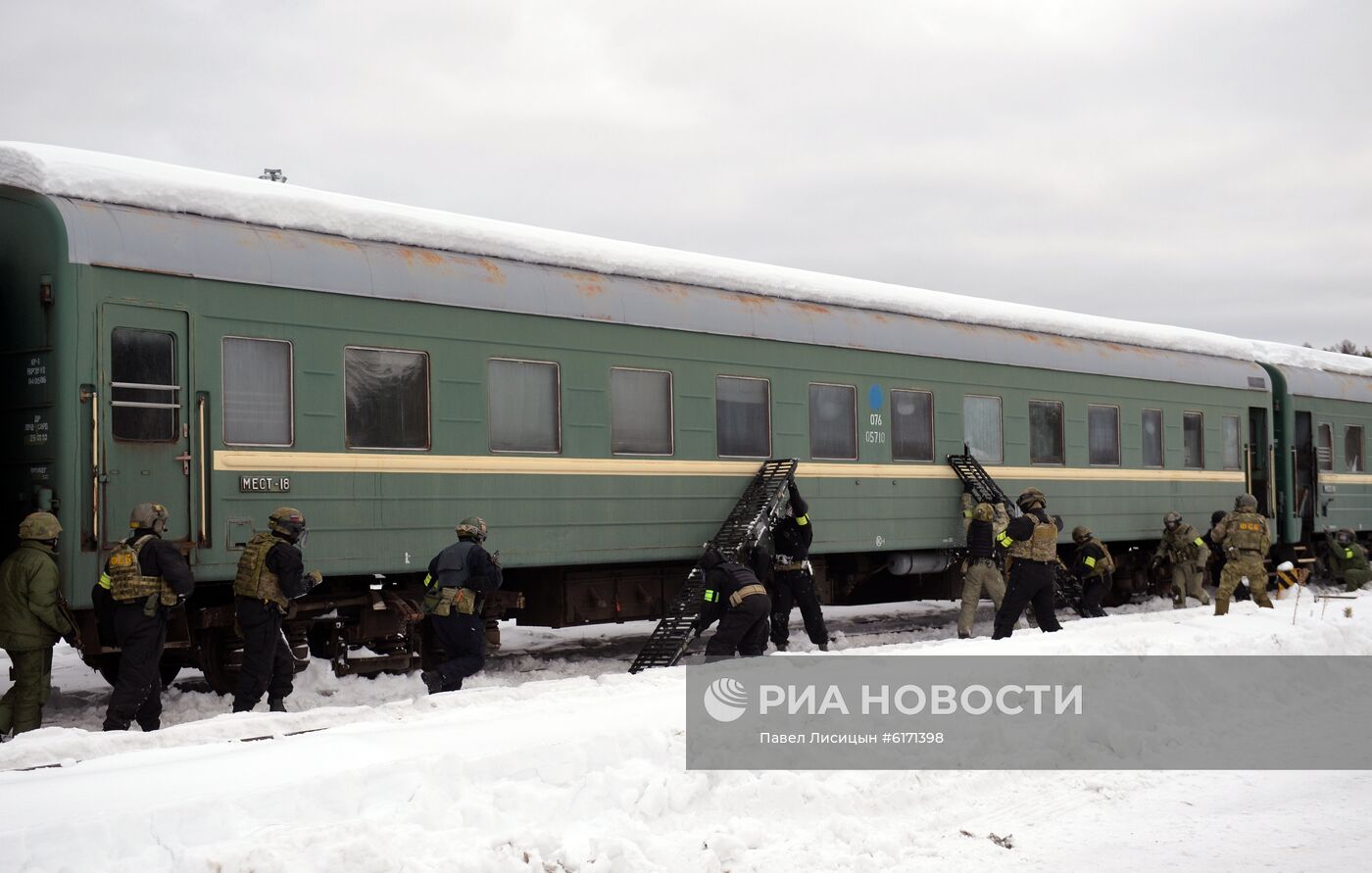 Учения ФСБ России на ж/д объекте в Свердловской области