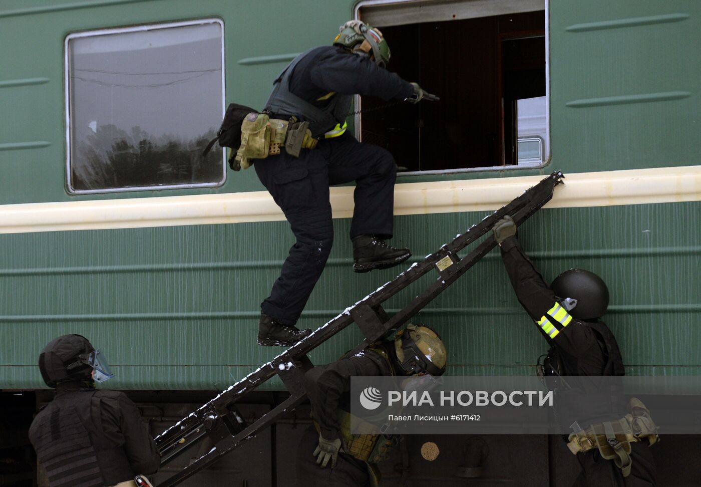 Учения ФСБ России на ж/д объекте в Свердловской области