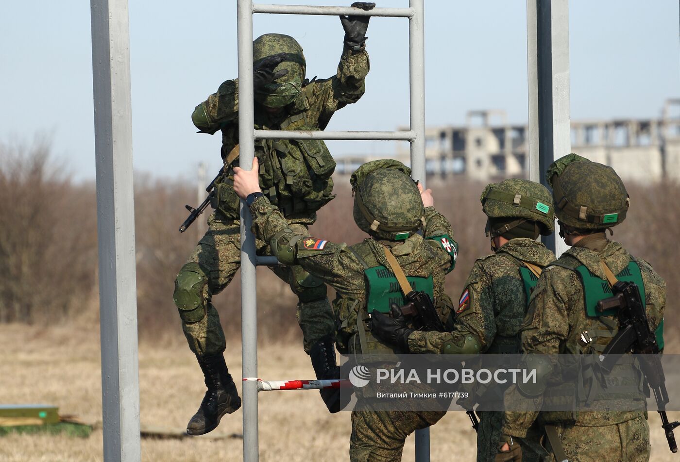 Отборочный этап всеармейского конкурса инженерных подразделений "Безопасный маршрут"