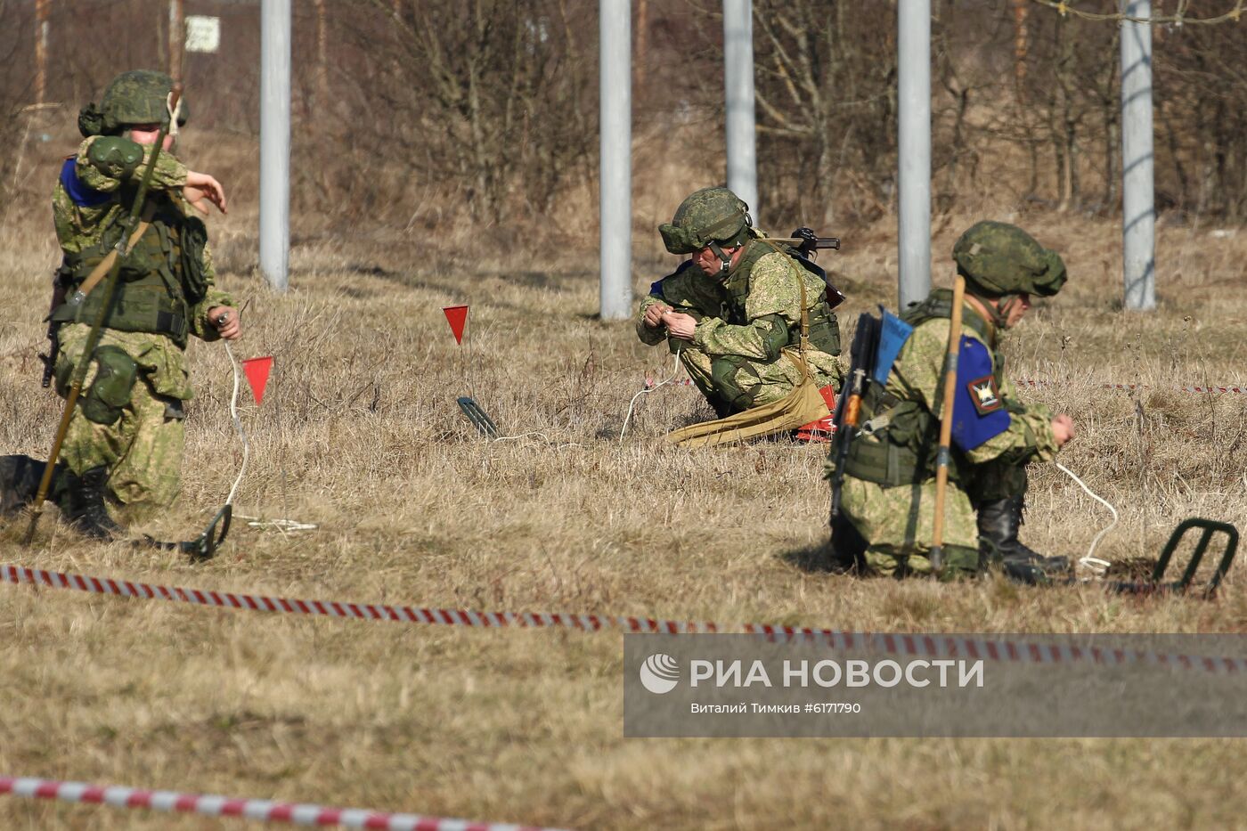 Отборочный этап всеармейского конкурса инженерных подразделений "Безопасный маршрут"