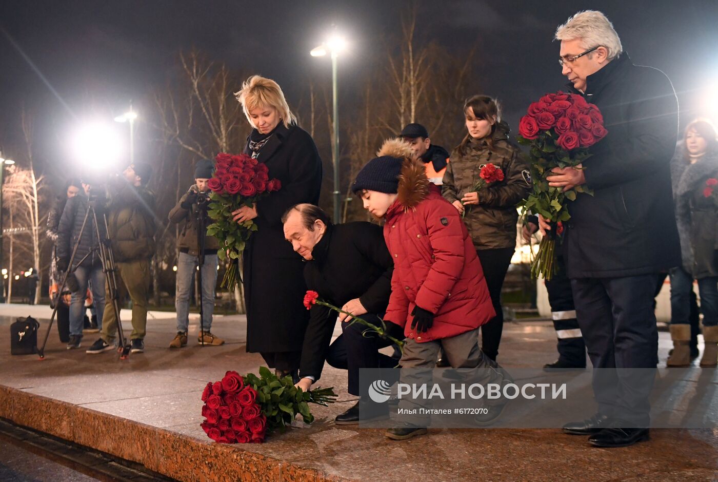 Профилактика горелки Вечного огня в Александровском саду