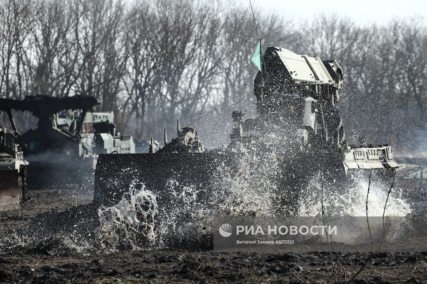 Отборочный этап всеармейского конкурса инженерных подразделений "Безопасный маршрут"