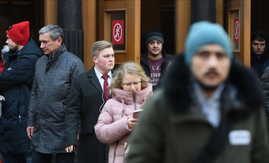 Станция метро "Смоленская" Арбатско-Покровской линии в преддверии ремонта