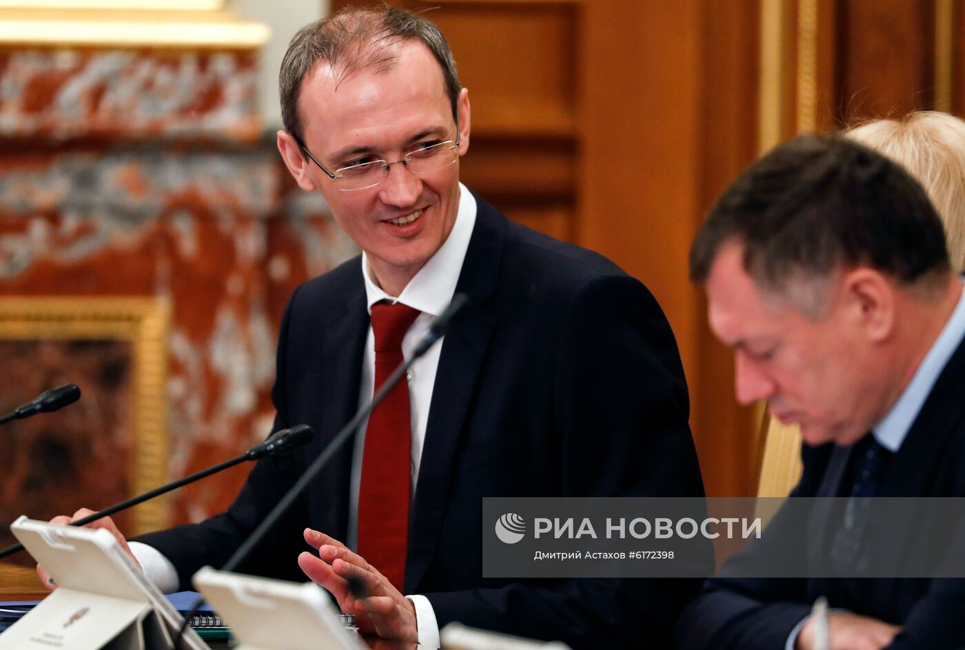 Премьер-министр РФ М. Мишустин провел заседание правительства РФ